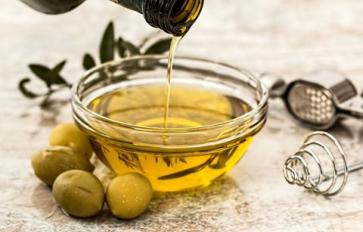 HOW TO TELL WHEN OLIVE OIL HAS GONE BAD