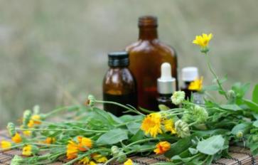 Mother Earth's Medicine Cabinet: Tinctures 101