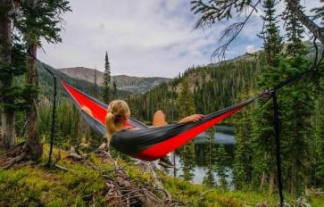 Summer Hammock Reads: 7 Books to Transform Your Self