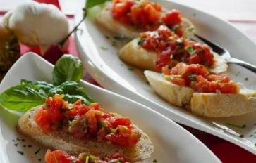 Healthy Dish: Bruschetta