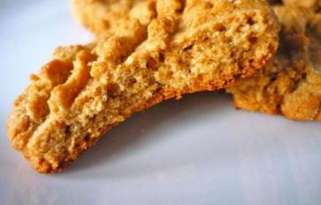 Recipe: Grainless Cashew Butter Cookies