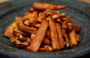 Vegan Baked Sweet Potato Fries