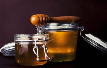 Honey: Nature's Healer