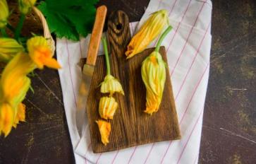 Cooking with Summer Squash Blossoms