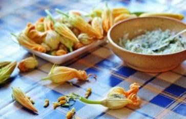 3 Delicious Ways To Use Squash Blossoms