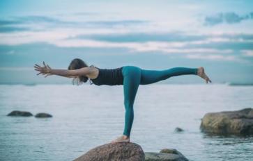 Celebrate International Yoga Day With Metabolism-Boosting Asanas
