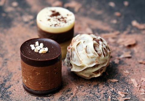BEAUTY FROM THE KITCHENS: CHOCOLATE, YUM!